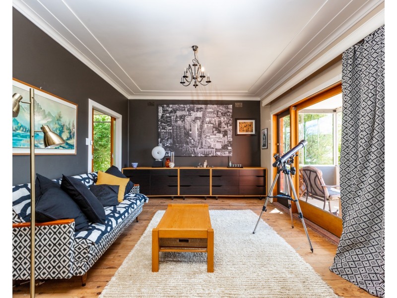 8 Myles street, Dungog NSW 2420