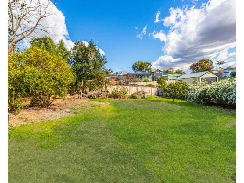 8 Myles street, Dungog NSW 2420