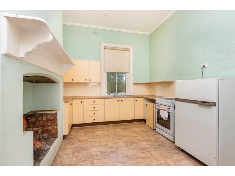 2 Myles Street, Dungog NSW 2420