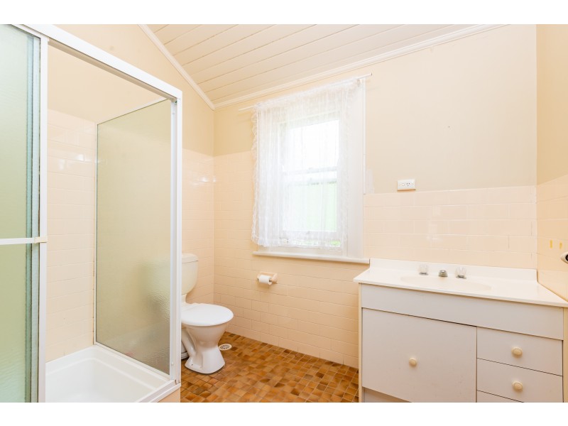 2 Myles Street, Dungog NSW 2420