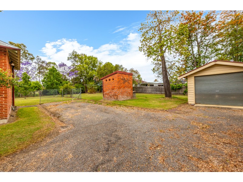 2 Myles Street, Dungog NSW 2420