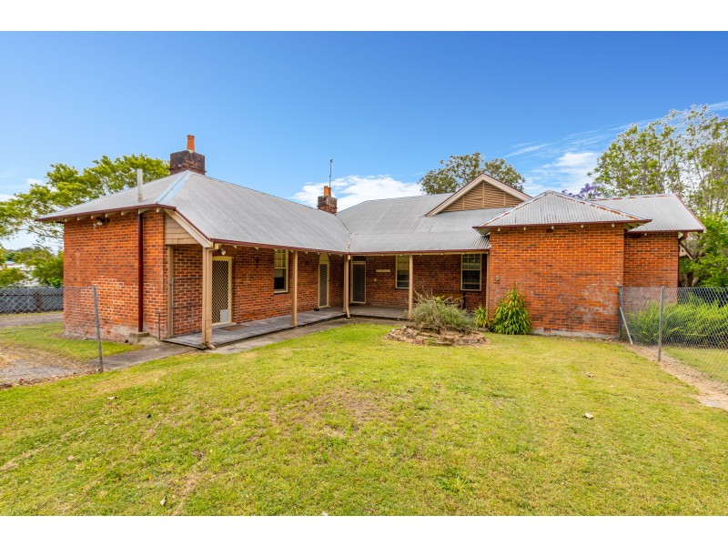 2 Myles Street, Dungog NSW 2420
