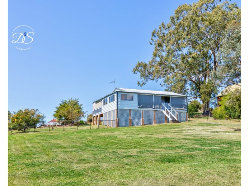 15 Jones Street, Dungog NSW 2420