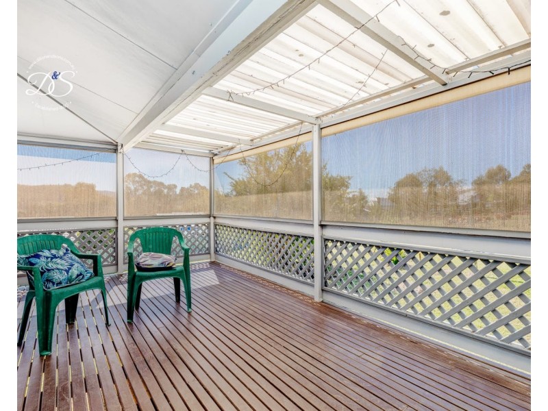 15 Jones Street, Dungog NSW 2420