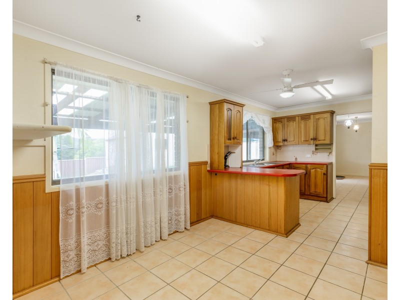 13 Baird Street, Dungog NSW 2420