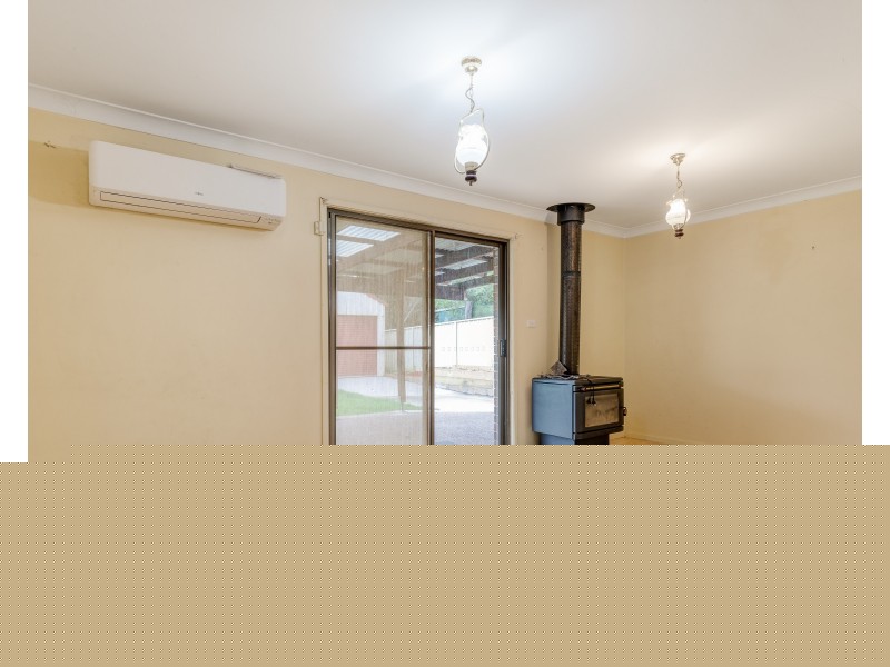 13 Baird Street, Dungog NSW 2420