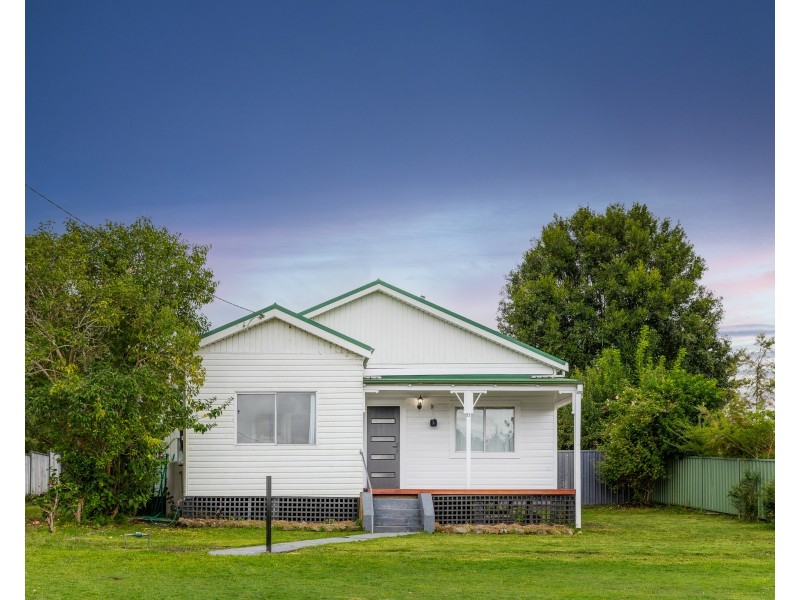 21 Mary Street, Dungog NSW 2420