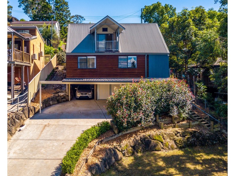 4a Moore Street, Dungog NSW 2420