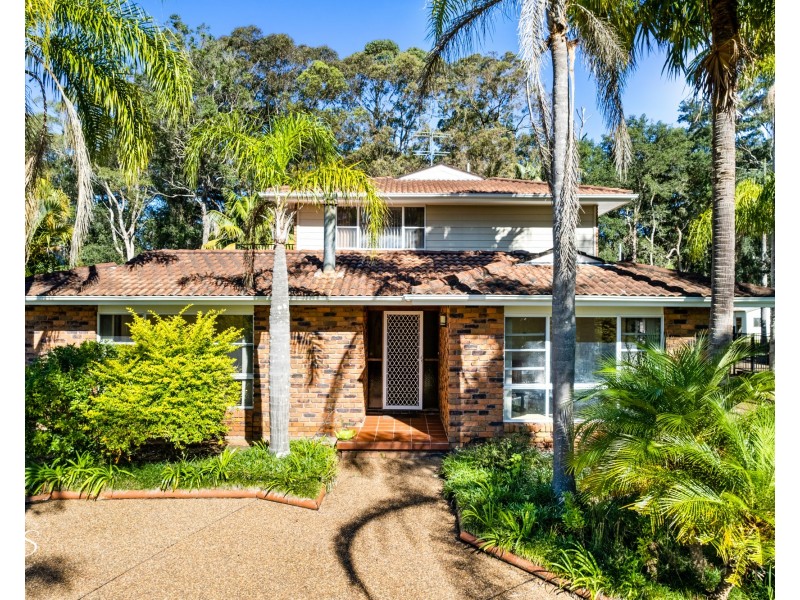 36 Teralba Street, Lisarow NSW 2250