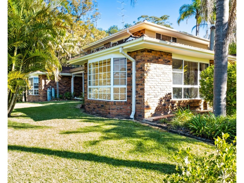 36 Teralba Street, Lisarow NSW 2250