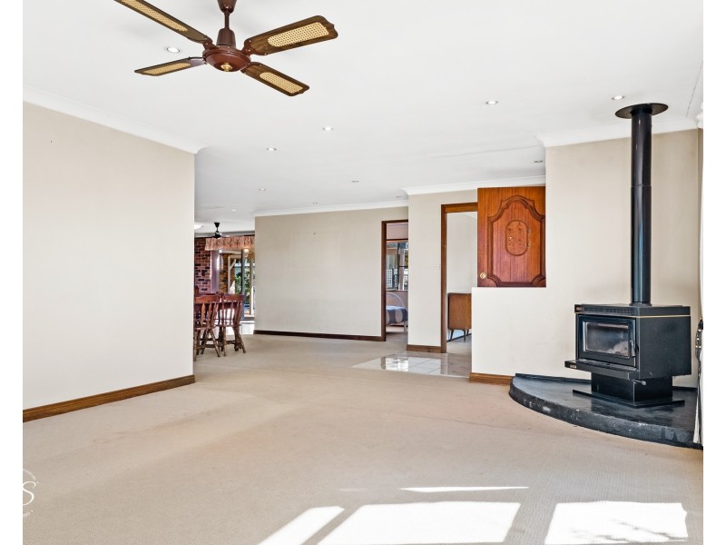 36 Teralba Street, Lisarow NSW 2250