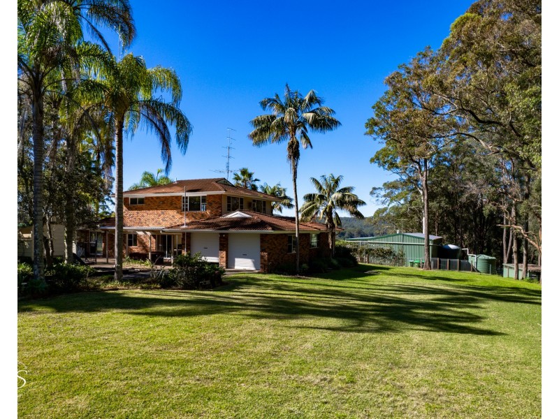 36 Teralba Street, Lisarow NSW 2250
