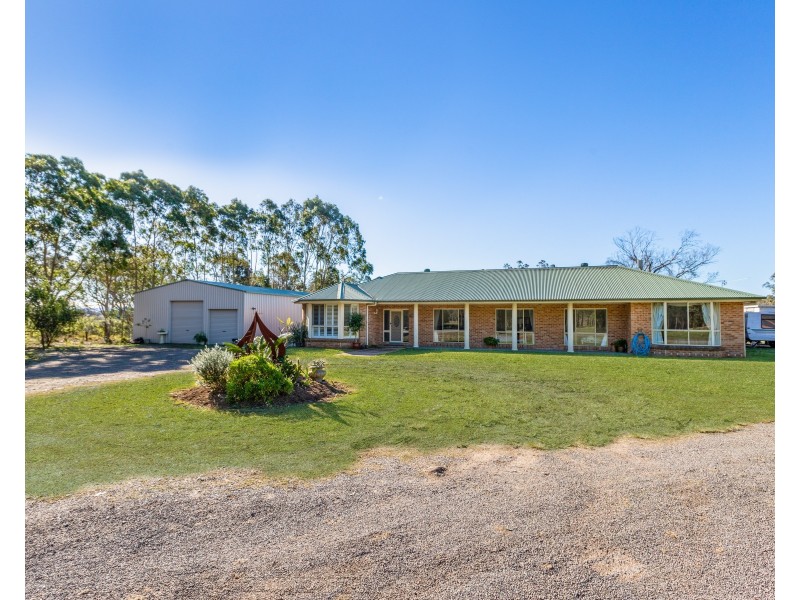 220 Gresford Road, Paterson NSW 2421