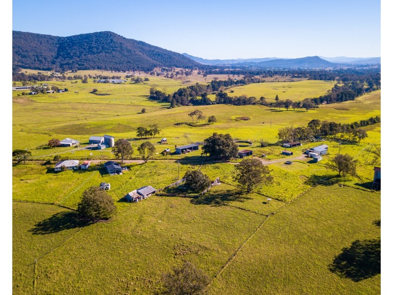 220 Gresford Road, Paterson NSW 2421