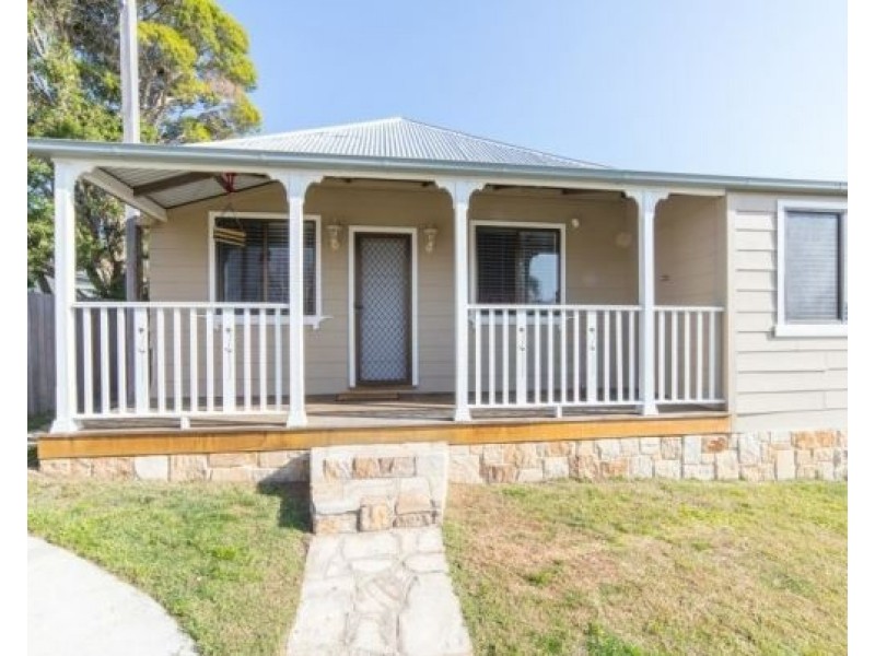 48a Chapman St, Dungog NSW 2420