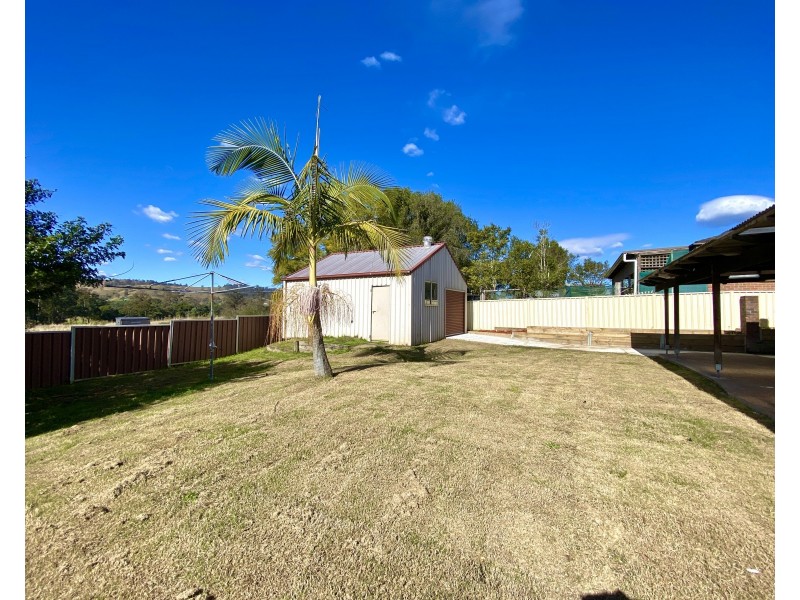 13 Baird Street, Dungog NSW 2420