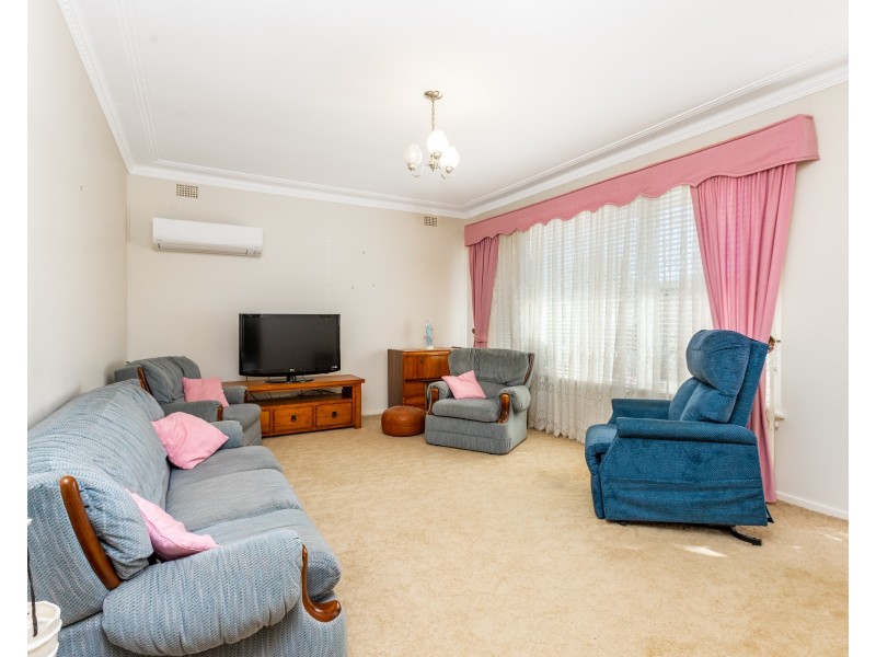 8 Church Street, Stroud NSW 2425