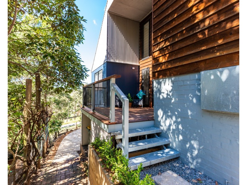 4a Moore Street, Dungog NSW 2420