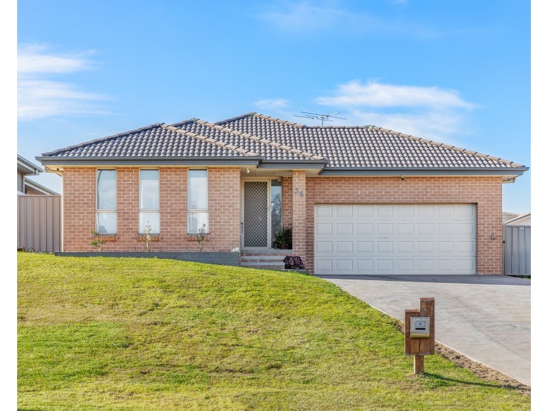 36 Pumphouse Crescent, Rutherford NSW 2320