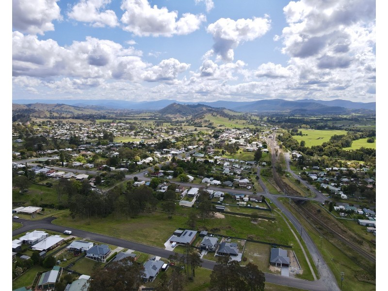 4 Rens Street, Dungog NSW 2420