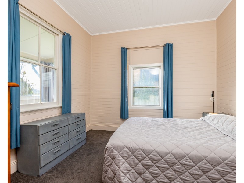 6 Shaw Street, Stroud NSW 2425