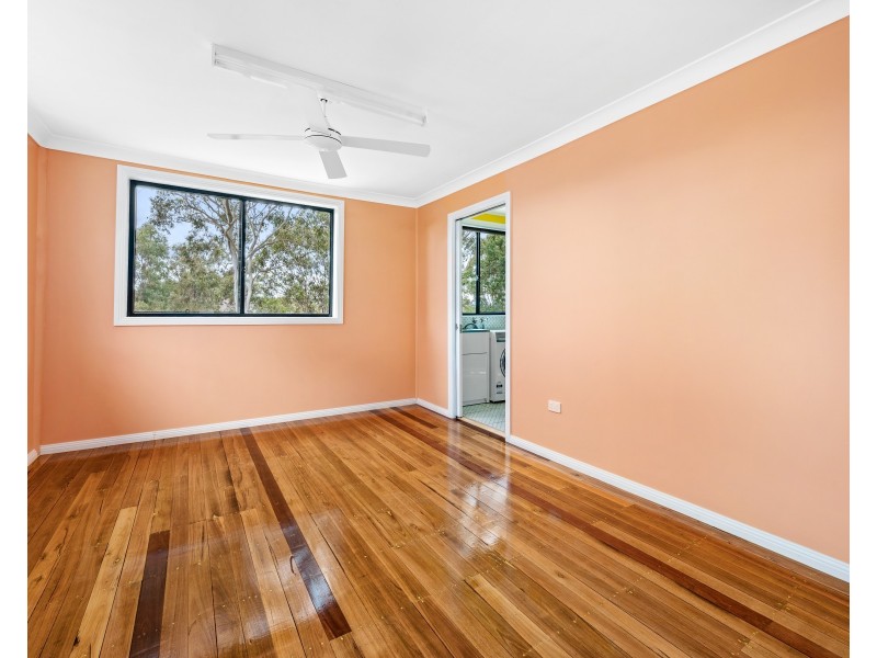 4 Moore Street, Dungog NSW 2420