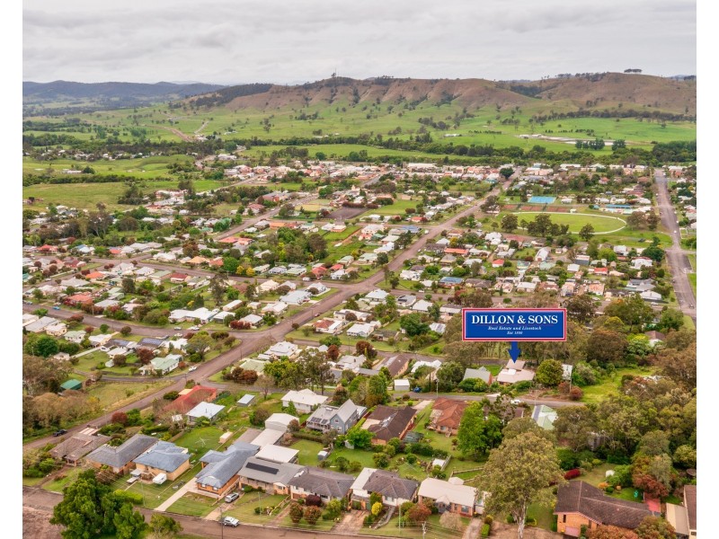 4 Moore Street, Dungog NSW 2420