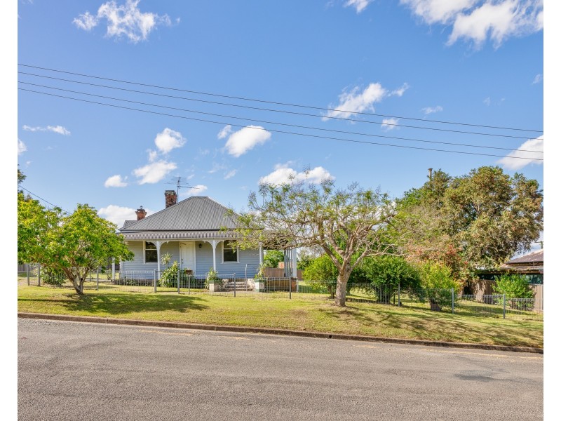 73 Chapman Street, Dungog NSW 2420