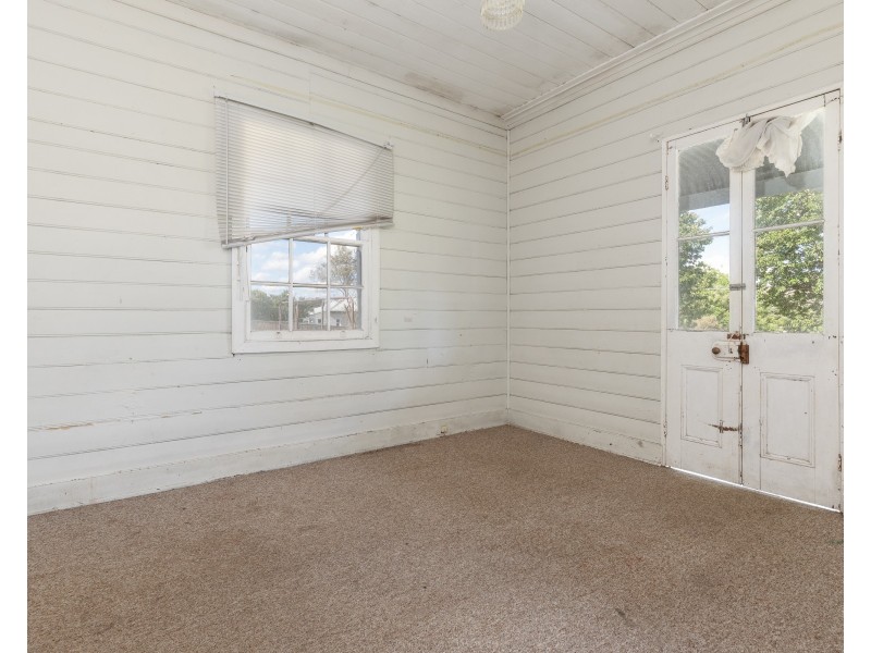 73 Chapman Street, Dungog NSW 2420
