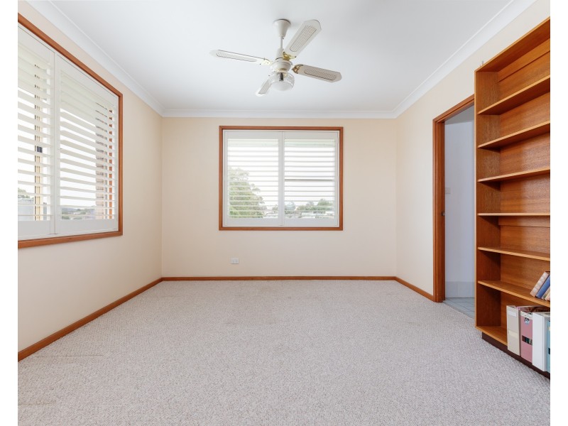 4 Chapman Street, Dungog NSW 2420