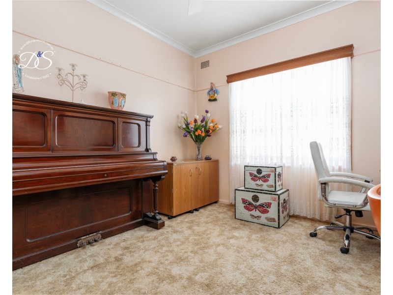 24 Moore Street, Dungog NSW 2420