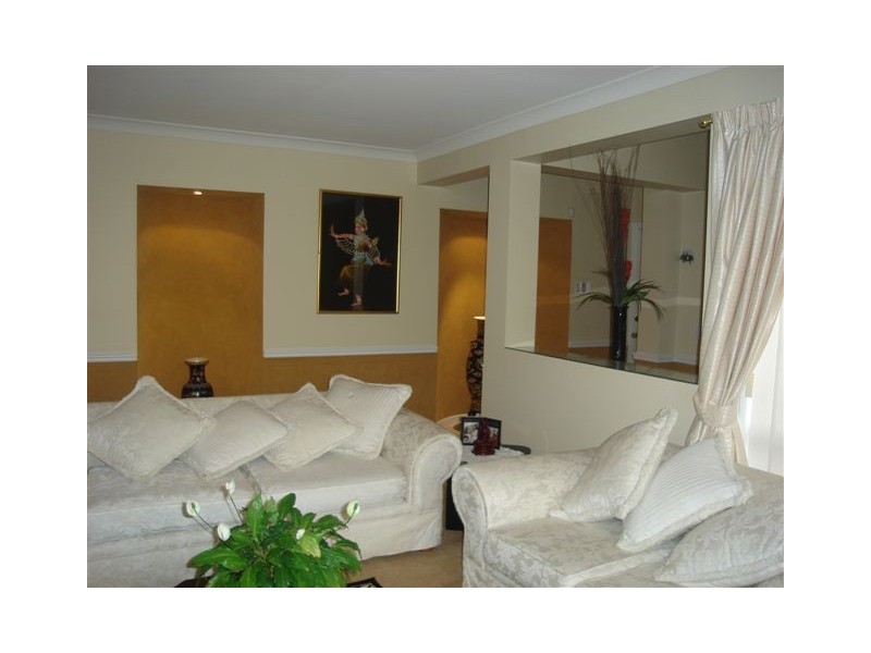 Varsity Lakes QLD 4227