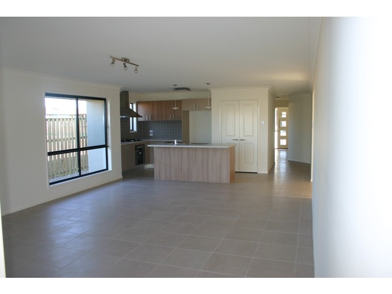 Redbank Plains QLD 4301