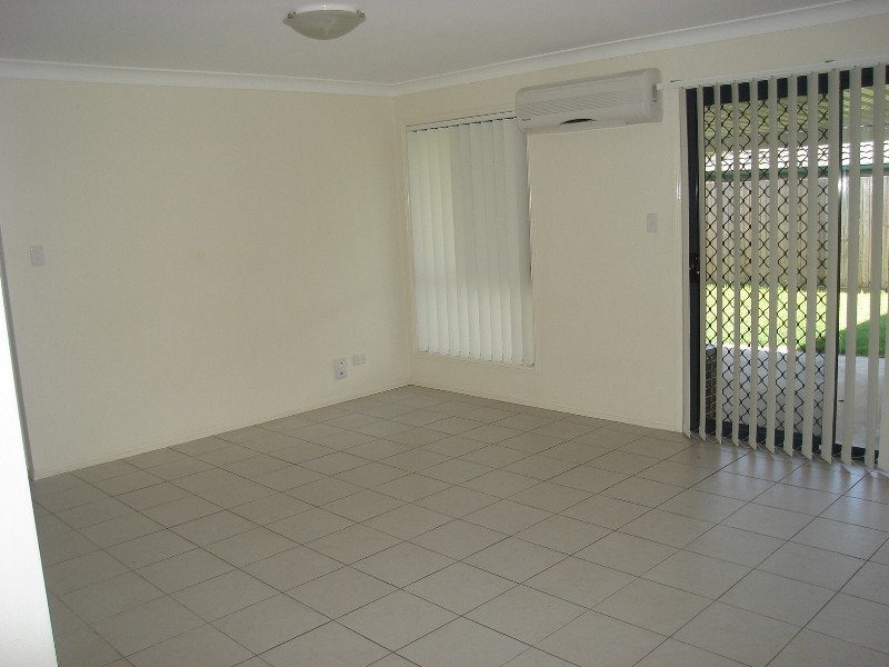 Crestmead QLD 4132