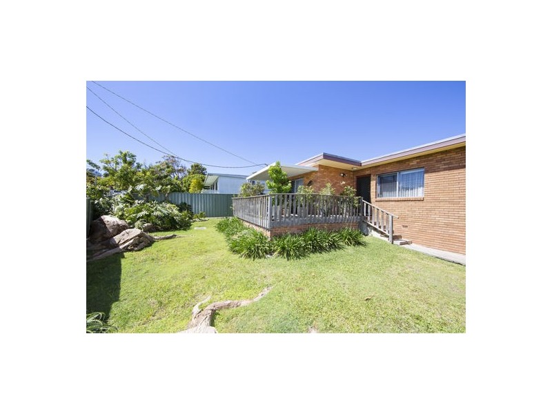 Villa 2 No 28 Forresters Beach Road, Forresters Beach NSW 2260