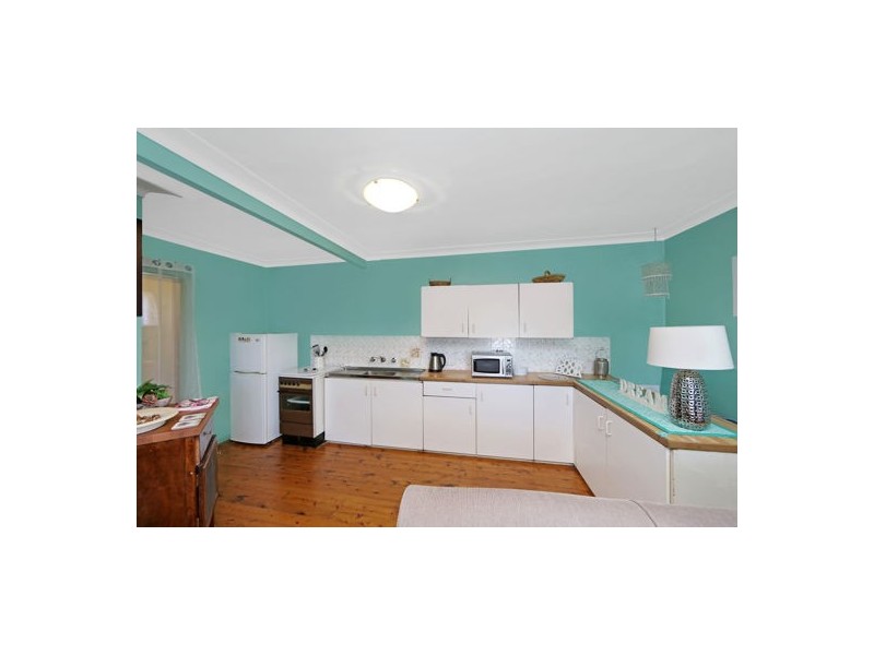 Villa 2 No 28 Forresters Beach Road, Forresters Beach NSW 2260