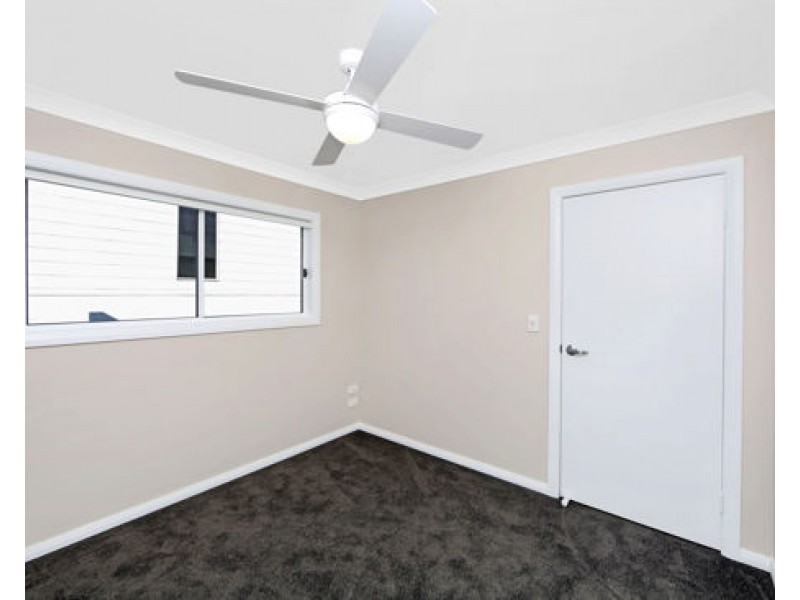678 Unit 2/678 Coleridge Road, Bateau Bay NSW 2261