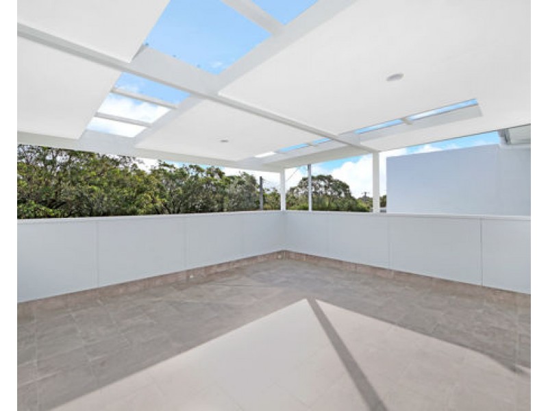 678 Unit 2/678 Coleridge Road, Bateau Bay NSW 2261