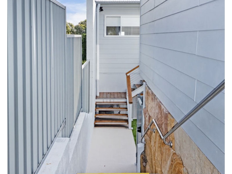 678 Unit 2/678 Coleridge Road, Bateau Bay NSW 2261
