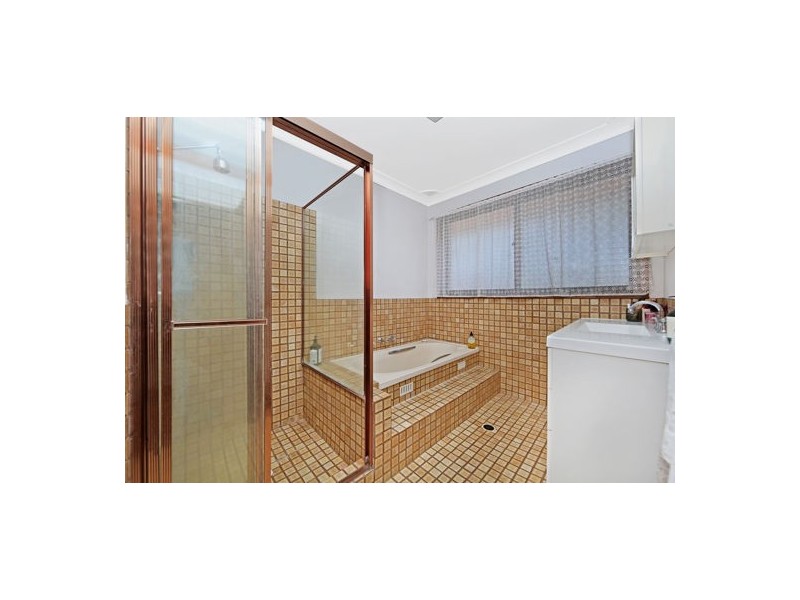 94 Lowanna Avenue, Forresters Beach NSW 2260