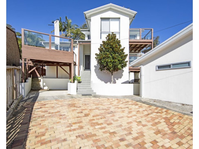 Rear Townhouse 6 Yumbool Close, Forresters Beach NSW 2260