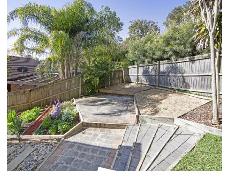 Rear Townhouse 6 Yumbool Close, Forresters Beach NSW 2260