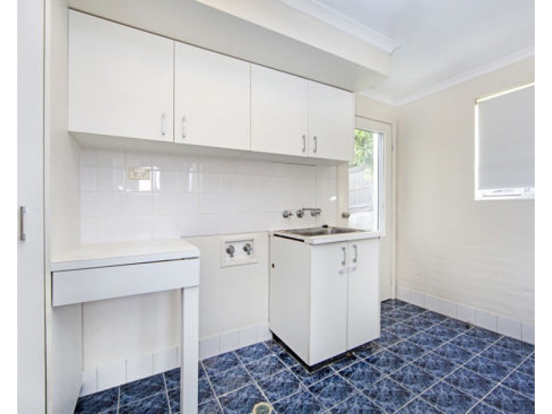 Rear Townhouse 6 Yumbool Close, Forresters Beach NSW 2260