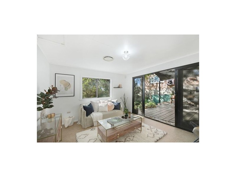 41 Donegal Road, Berkeley Vale NSW 2261