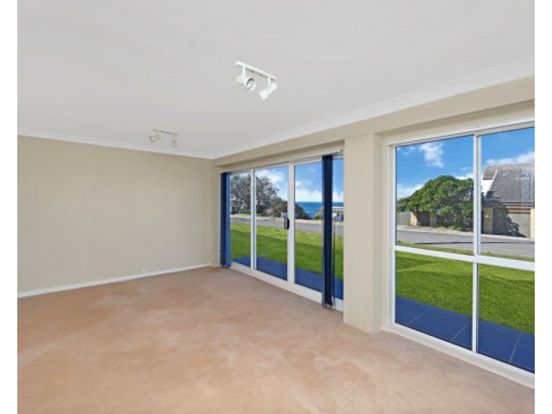 89 Kalakau Avenue, Forresters Beach NSW 2260