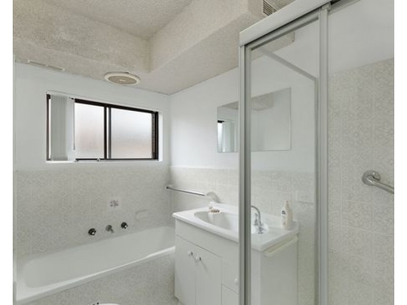 Unit 1 /58 Dening Street, The Entrance NSW 2261