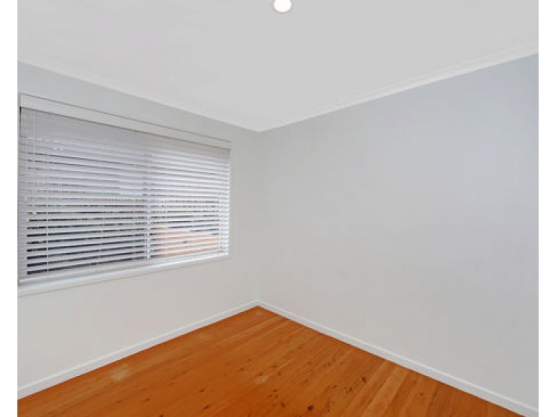 21 Joan Street, Forresters Beach NSW 2260