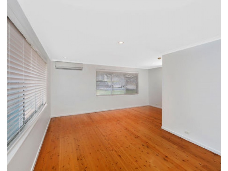 21 Joan Street, Forresters Beach NSW 2260