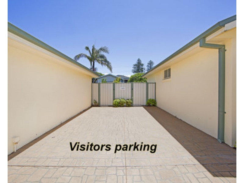 3 164 Ocean Parade, Blue Bay NSW 2261