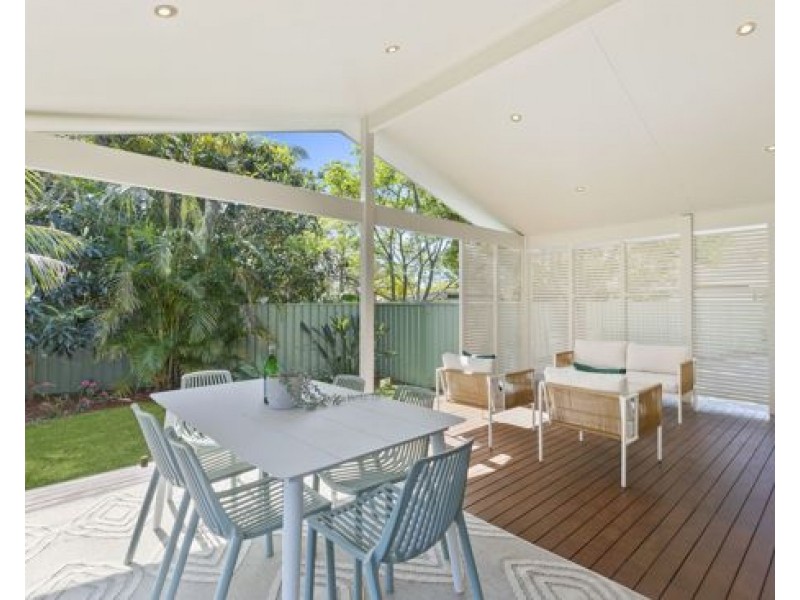 102A Kathleen White Crescent, Killarney Vale NSW 2261